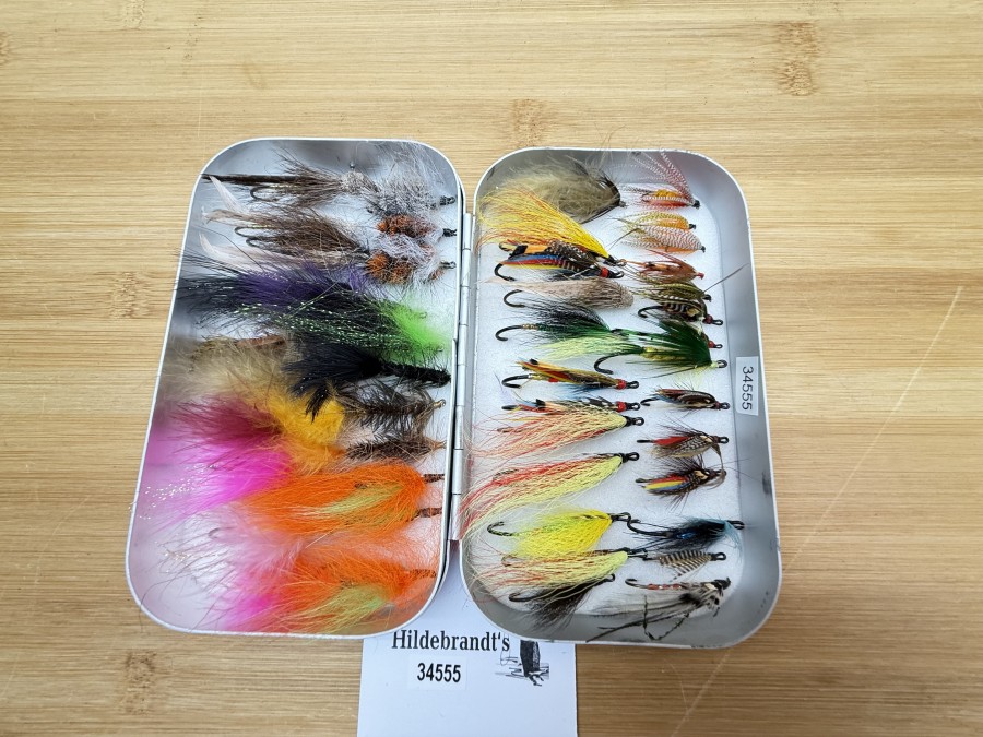 Lachsfliegensortiment, 45 Stück für Atlantische und Pazifische Lachse, Forellen, in Wheatley Fliegenbox, 155x90x35mm, ordentliche Qualität